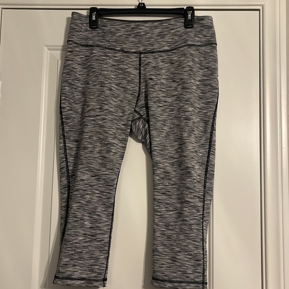 Tek Gear reversible workout leggings